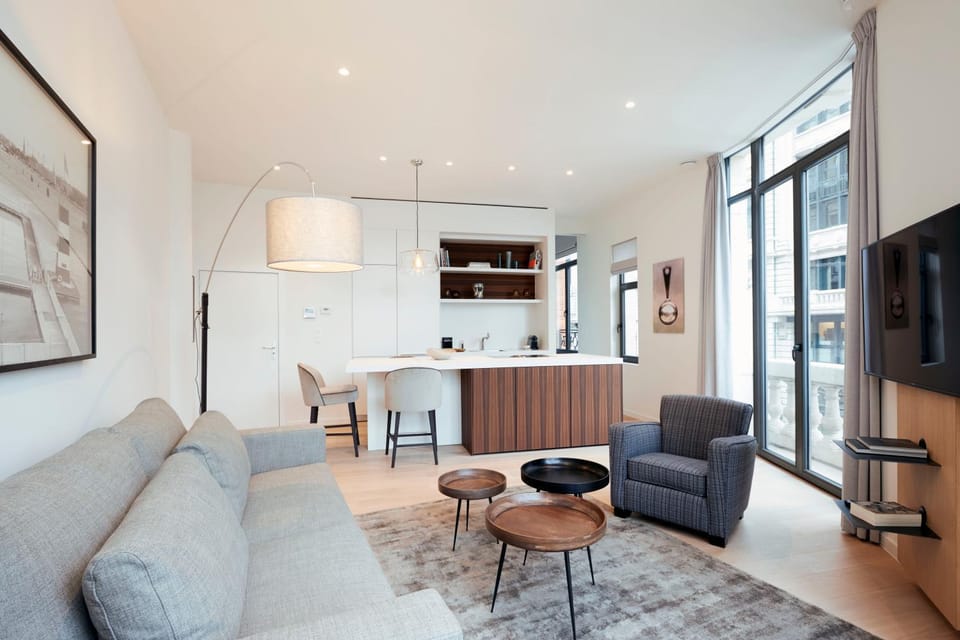 Living room, Seating area, Dining area
