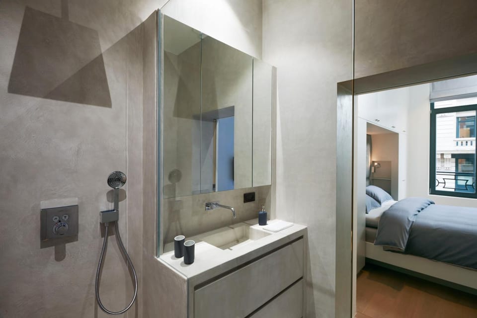 Bathroom, Photo of the whole room