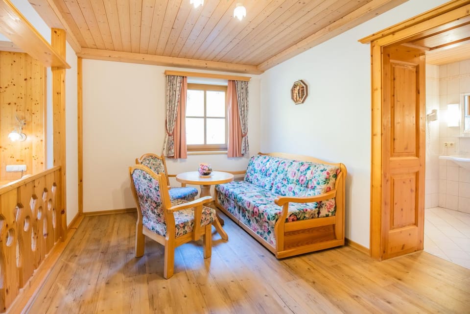Panorama-Hotel Winklerhof Hotel in Tyrol