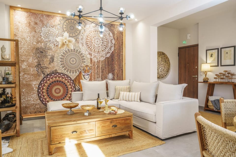 Communal lounge/ TV room, Living room, Seating area