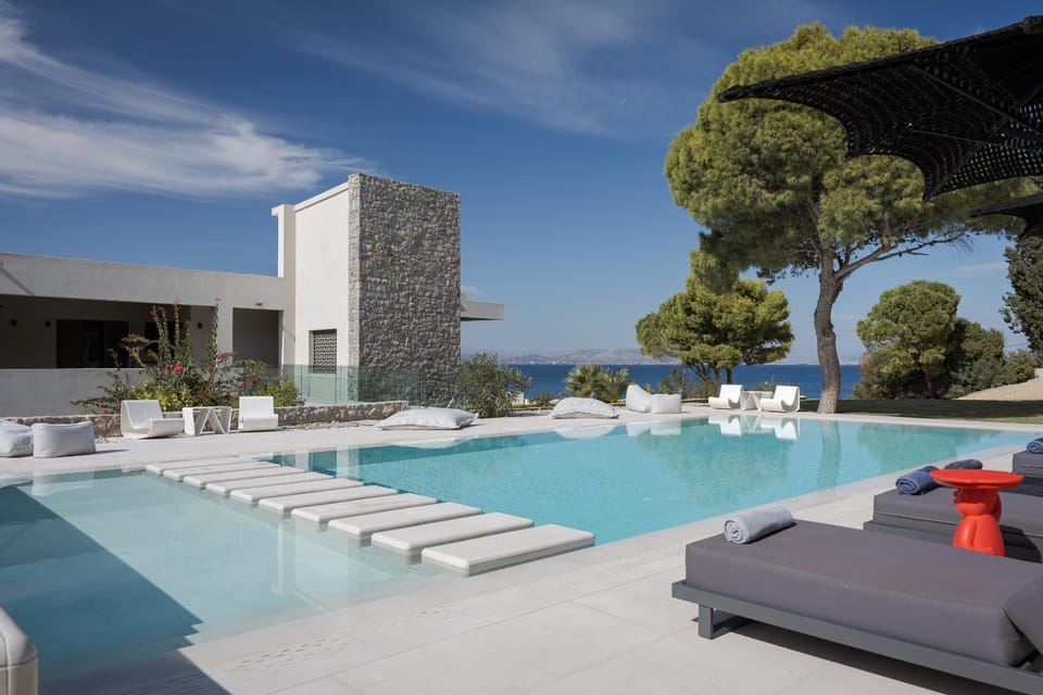 Patio, Day, Natural landscape, Seating area, Pool view, Swimming pool, sunbed
