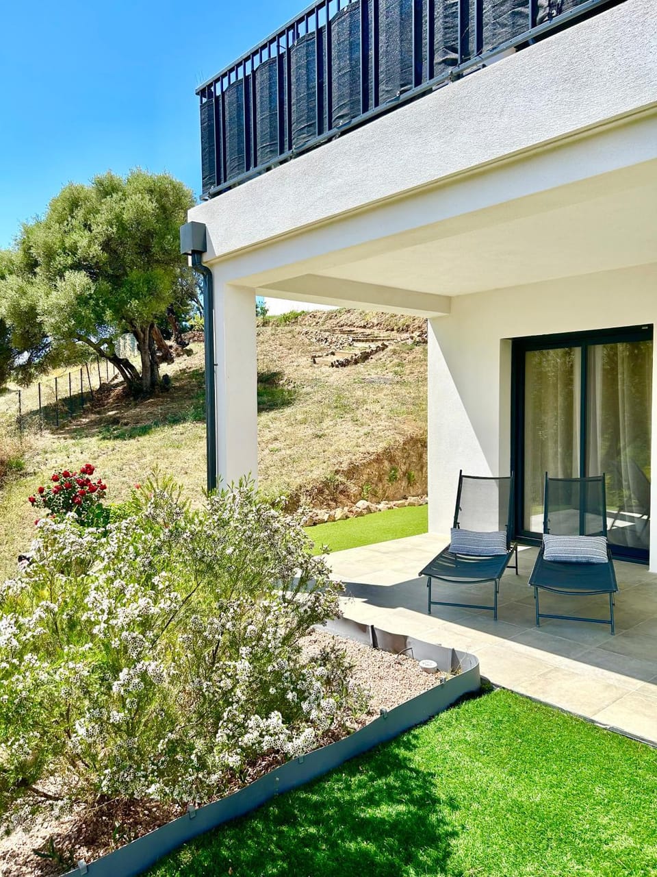 Day, Natural landscape, Garden, View (from property/room), Balcony/Terrace, Garden view, sunbed