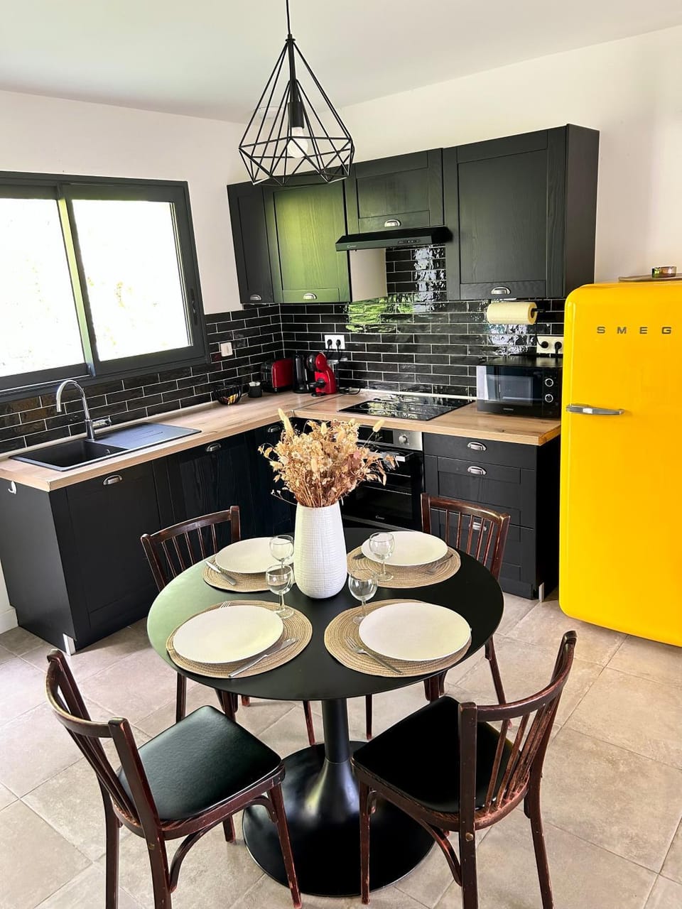 Dining area, dishwasher, oven, stove