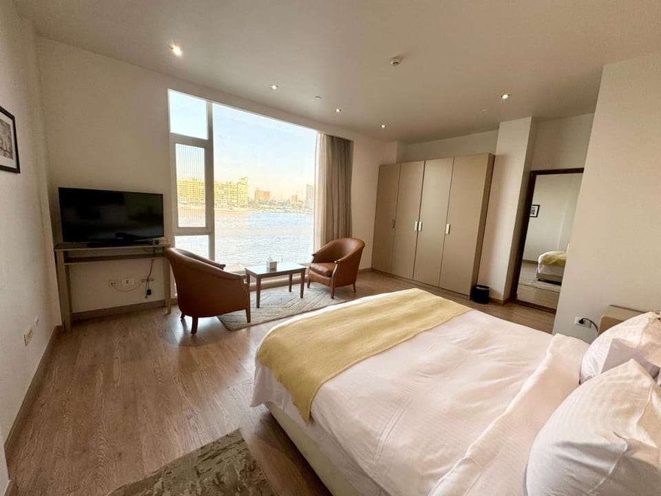 TV and multimedia, Bedroom