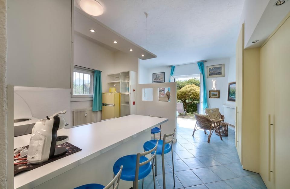 Emma's House Apartment in Lierna