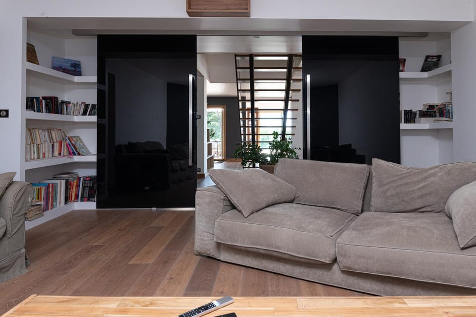 Property building, Living room