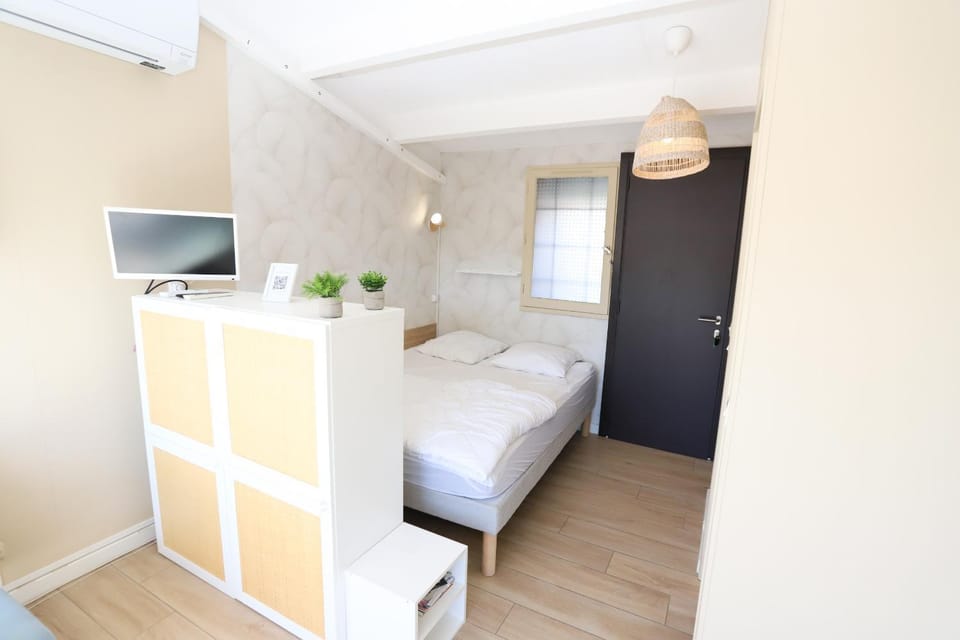 Spacieux Studio 3pers vue marina a St Cyprien Apartment in Saint-Cyprien
