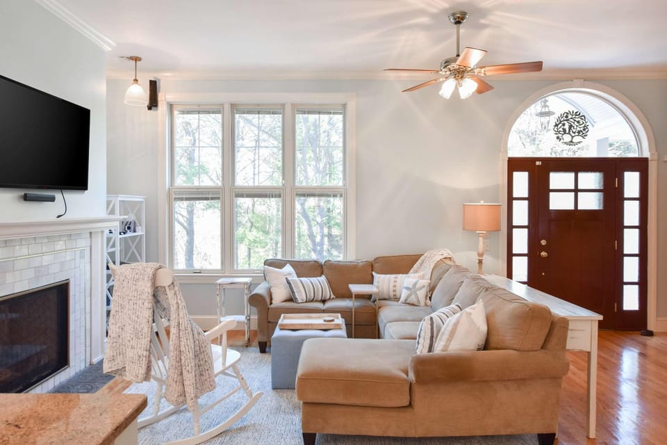 Updated Property on Lt Island House in Wellfleet