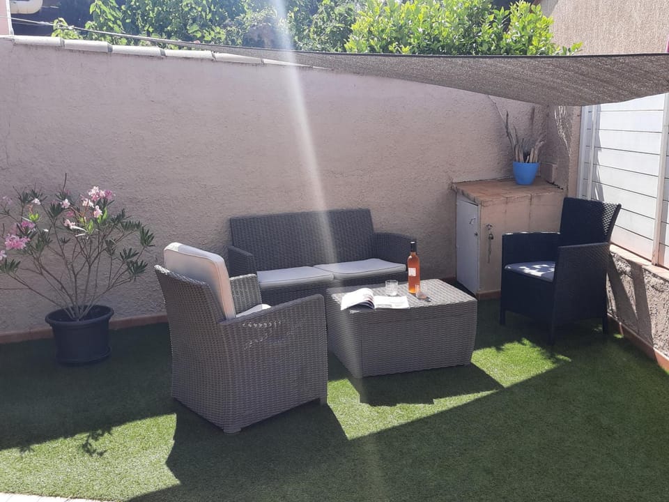 Patio, Garden, Garden view