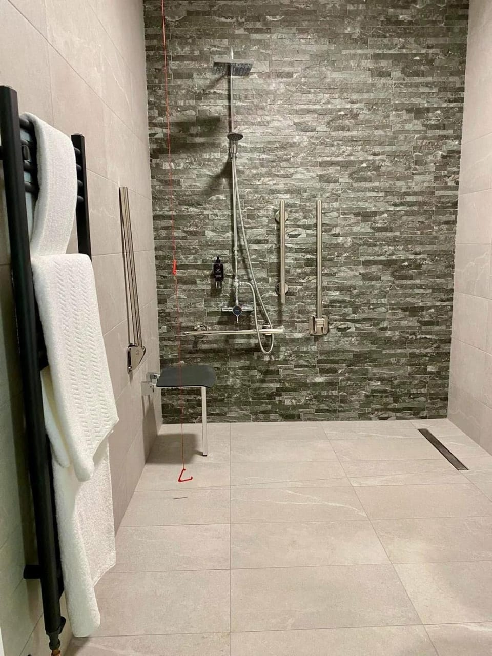 Chequers Lodge- Dalton-in- Furness- Self check in- for professionals and tourists Hotel in Barrow-in-Furness