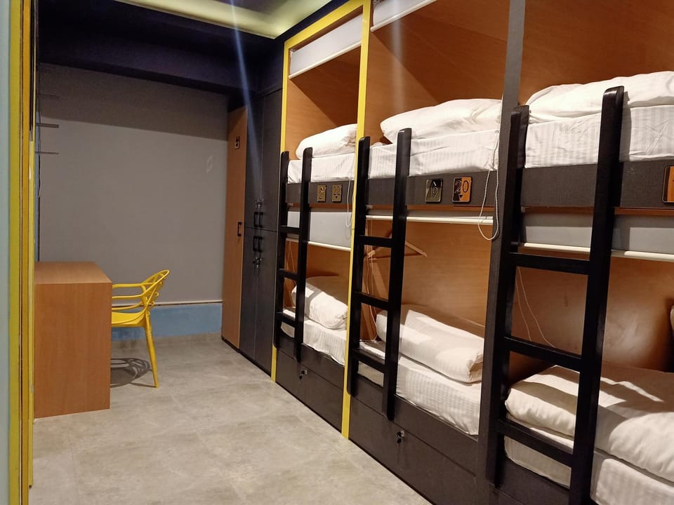 bunk bed