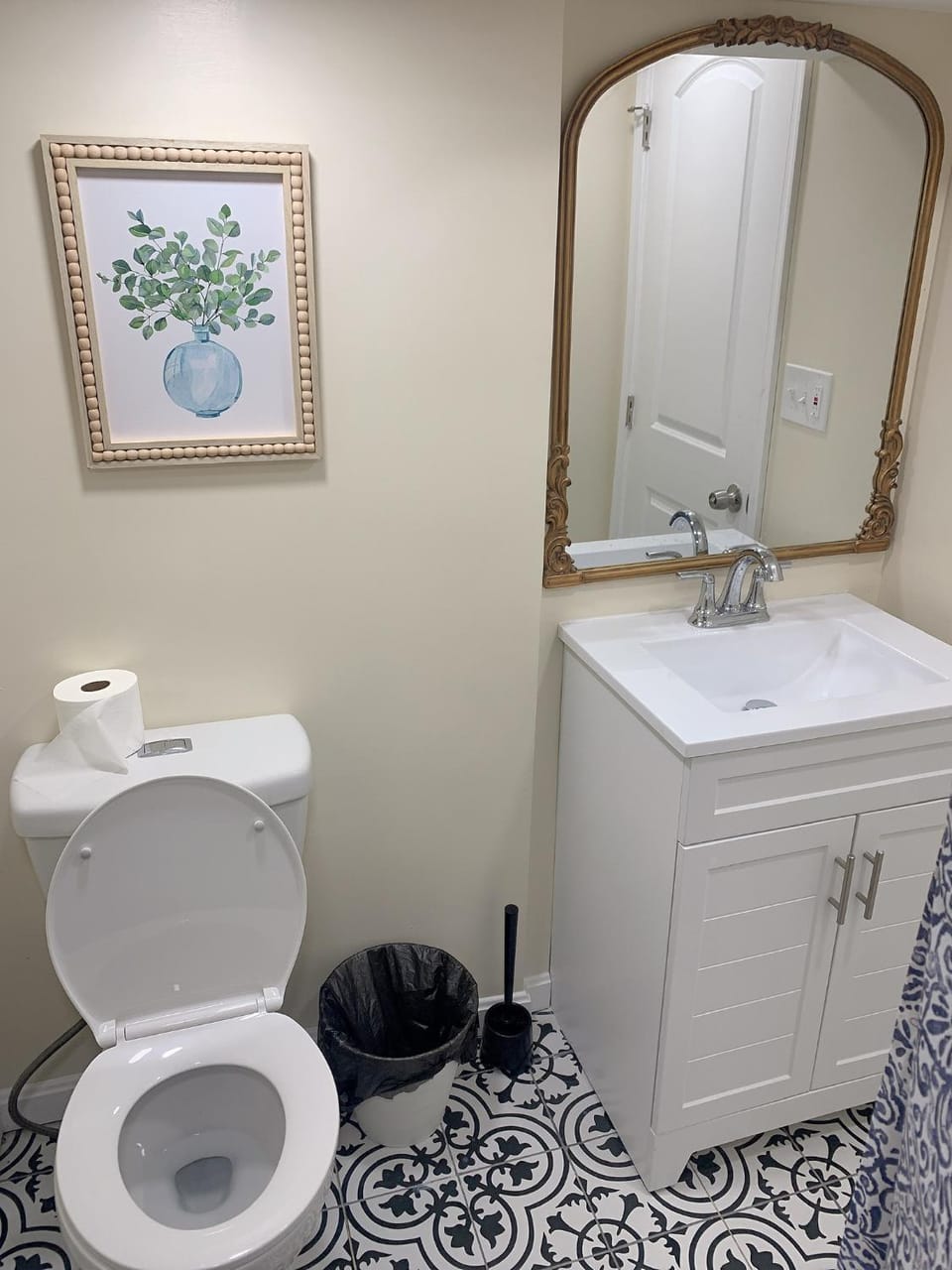 Brand new bedroom next Camden yard , convention center Vacation rental in Baltimore