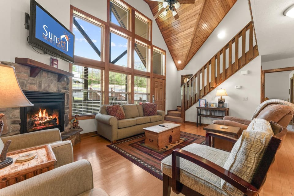 SBL116 -Lazy JC Lodge House in Table Rock Lake