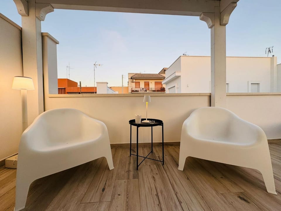 Balcony/Terrace, Balcony/Terrace