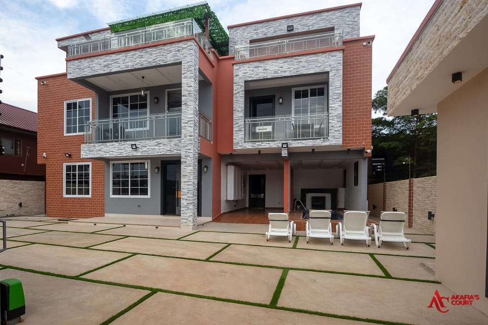 Premier Studio Apartment, East Airport Apartment in Accra