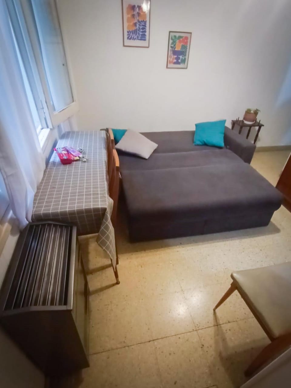 Depto. 4 personas, 2 ambientes. Microcentro Mar del Plata. Apartment in Mar del Plata