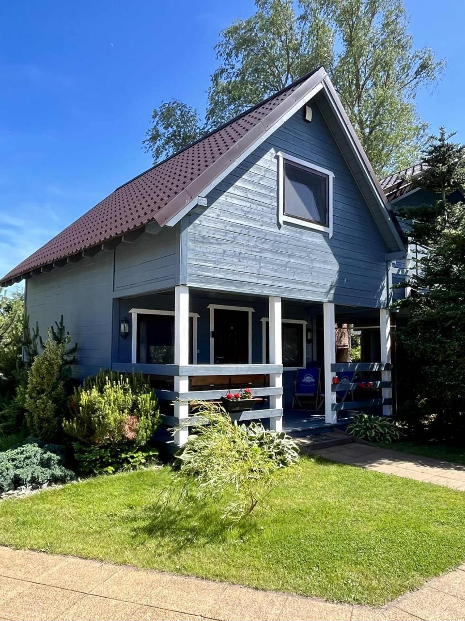 Property building, Garden, Garden view