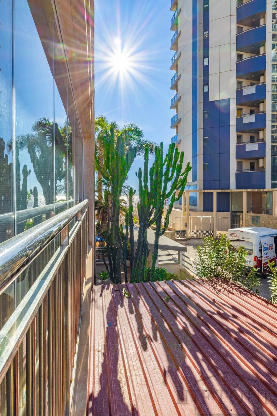 Garden view, Sea view