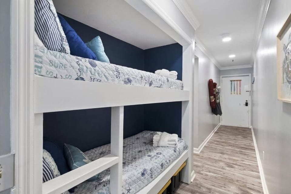 bunk bed