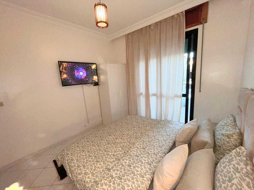 Appart central avec terrasse Apartment in Tangier