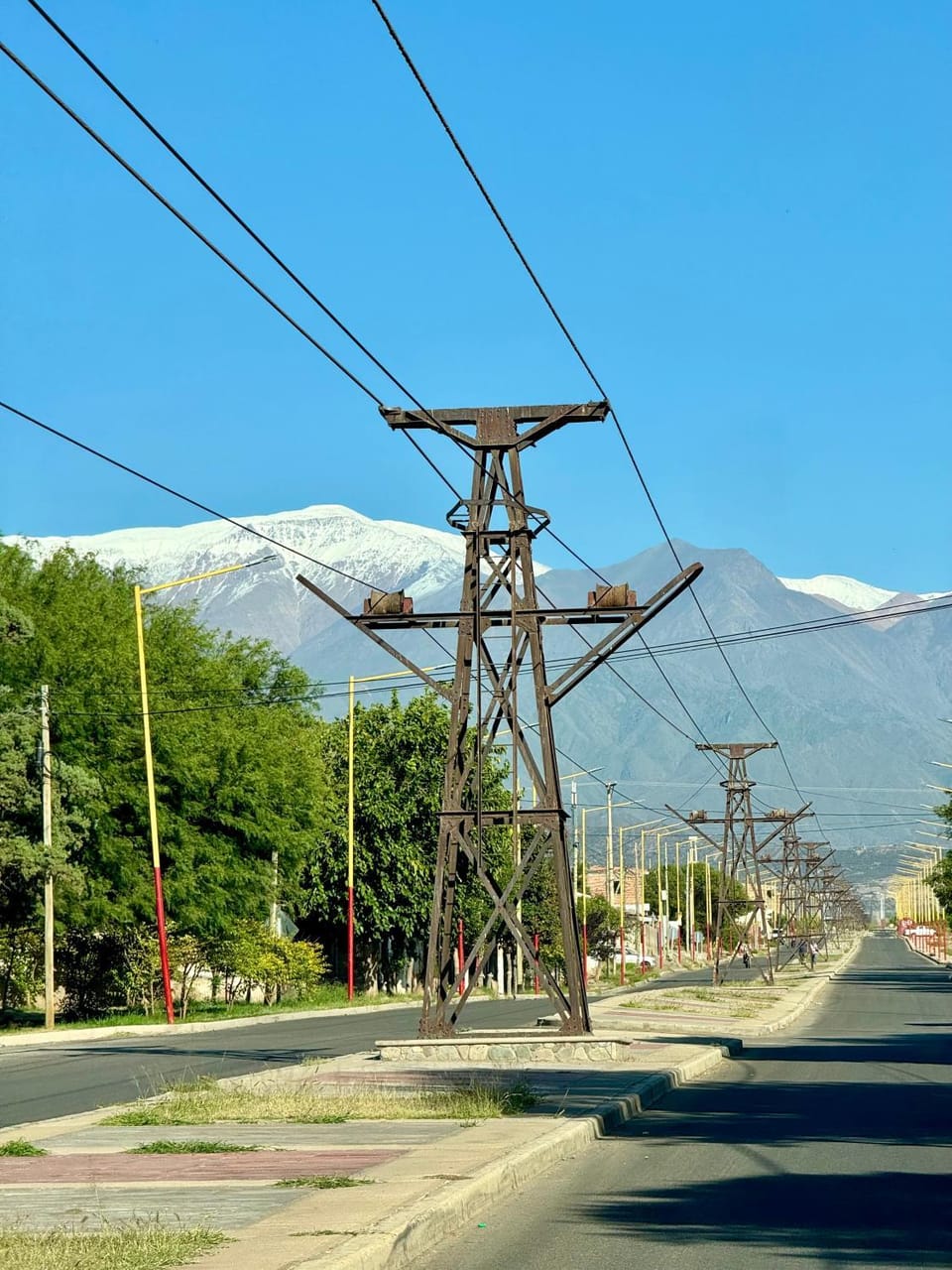 Neighbourhood, Mountain view