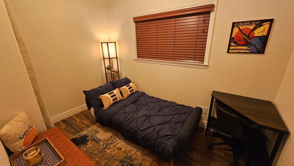 Bed, Bedroom