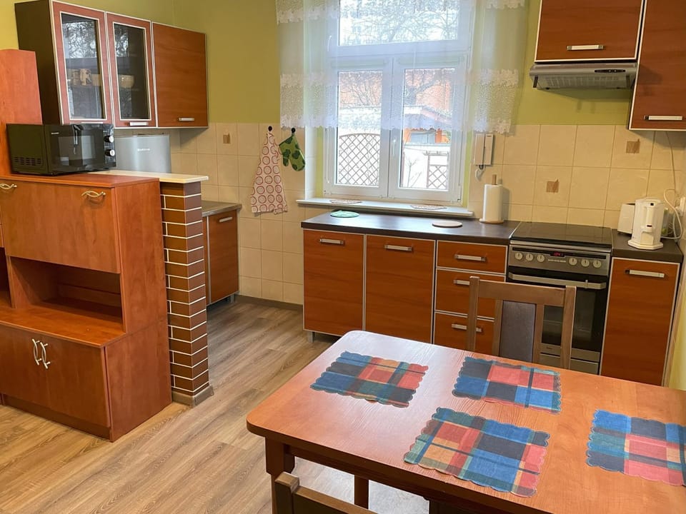 Apartament 2-pokojowy 55 m2, koło ZOO, Hali Stulecia Apartment in Wroclaw