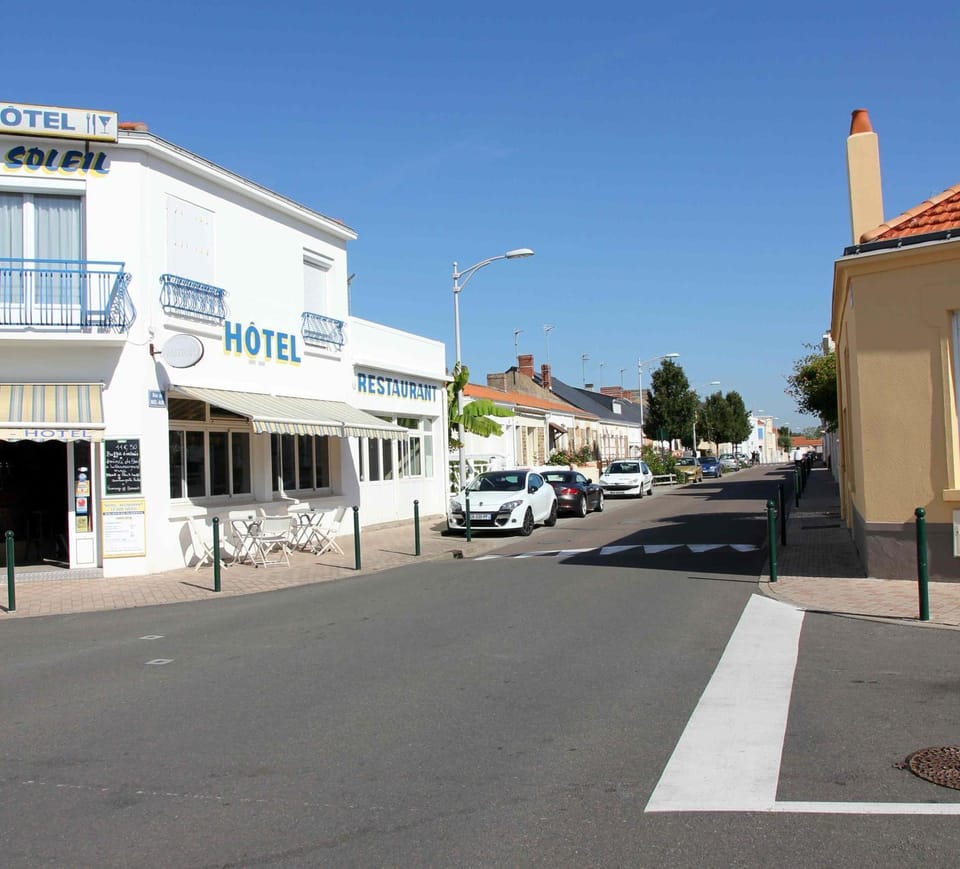 Neighbourhood