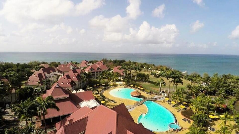 Beach, Swimming pool