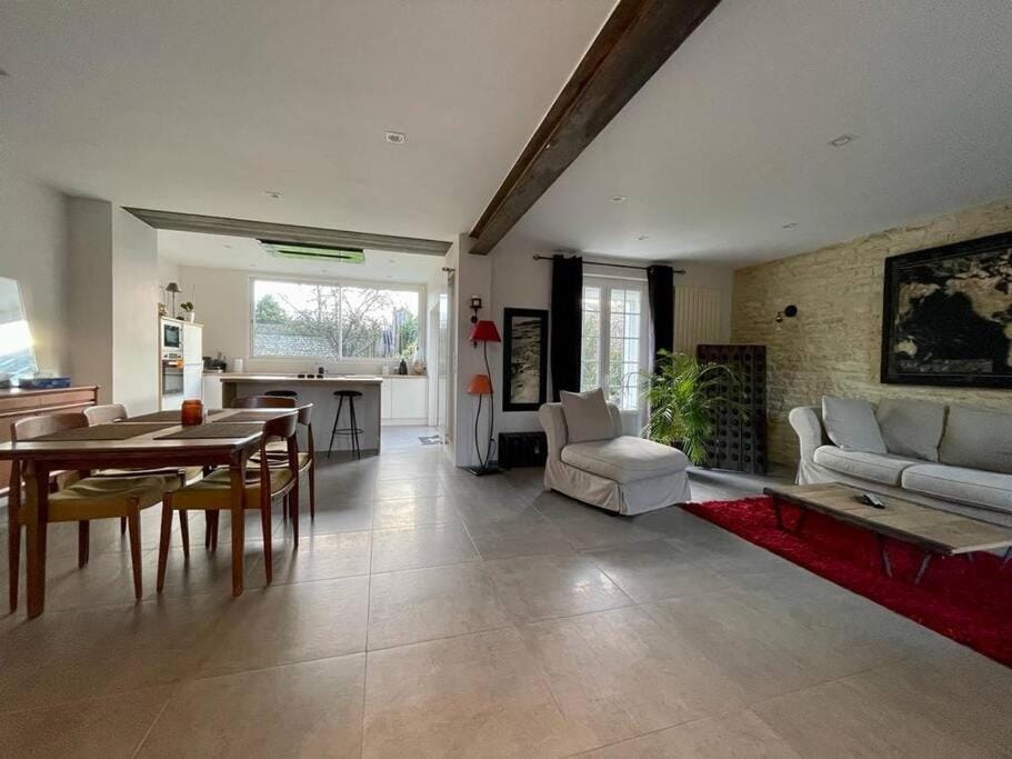 Charmante maison de 110m2 située à Luc à 800 m de la mer House in Normandy