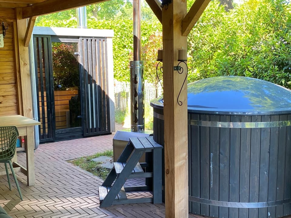 Luxe lodge met hottub op het platteland House in Gelderland, Netherlands