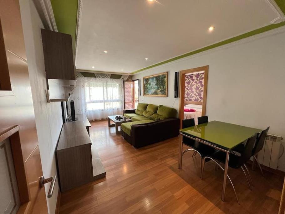 Cozy apartment for 7 people - Port Aventura Apartment in Tarragonès
