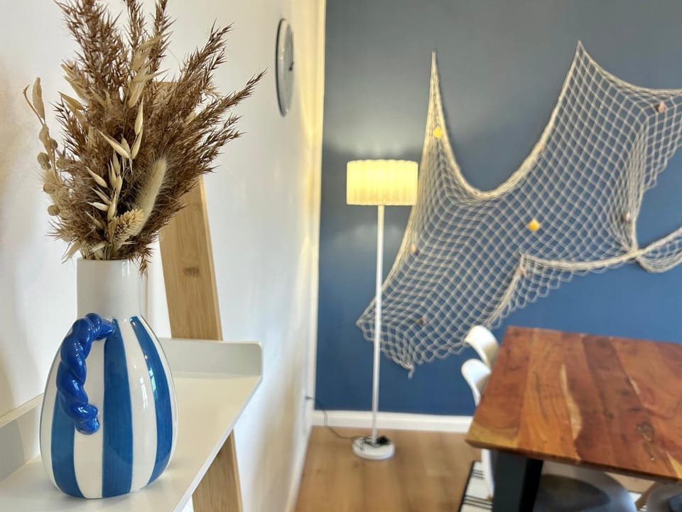 Decorative detail, Dining area