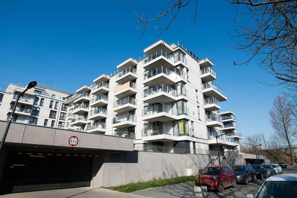 Apartament nad Wisłą, bezpłatny parking, AWG APARTMENTS Apartment in Krakow