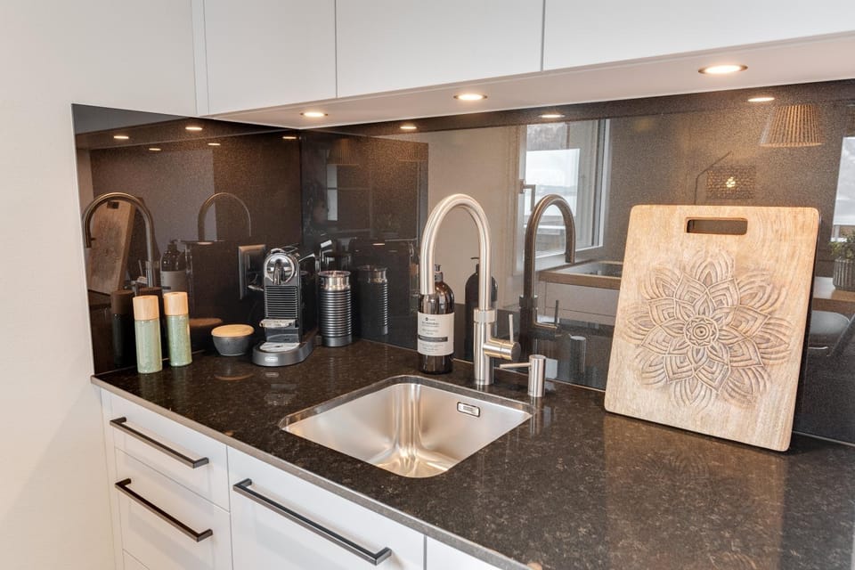 Coffee/tea facilities, kitchen