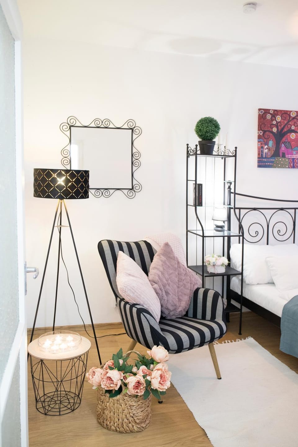 Walnut Flat FREE PARKING Apartment in Budapest