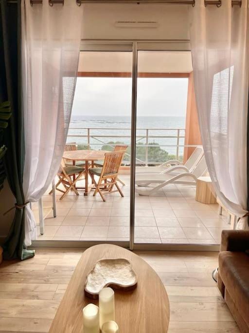 Patio, View (from property/room), Balcony/Terrace, Sea view