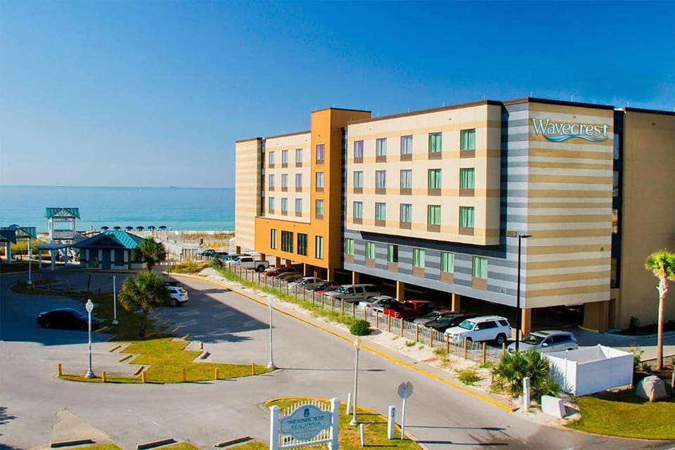 Property building, View (from property/room)