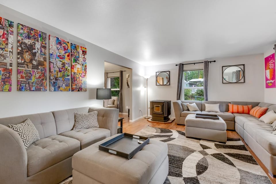 Mason Magic Hideaway House in Puget Sound