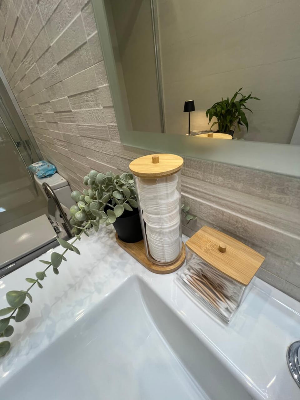 Bathroom, Bath