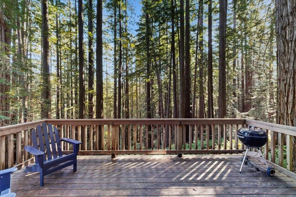 Deep Woods Hideaway House in Sonoma County