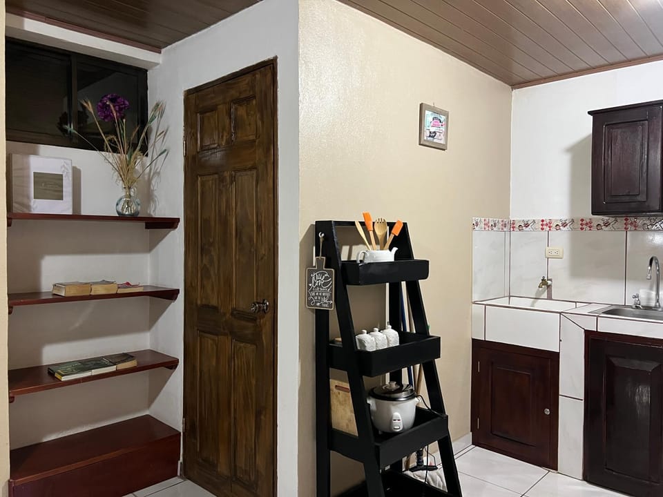 Casa Quetzal Liberia - No Garage Apartment in Liberia