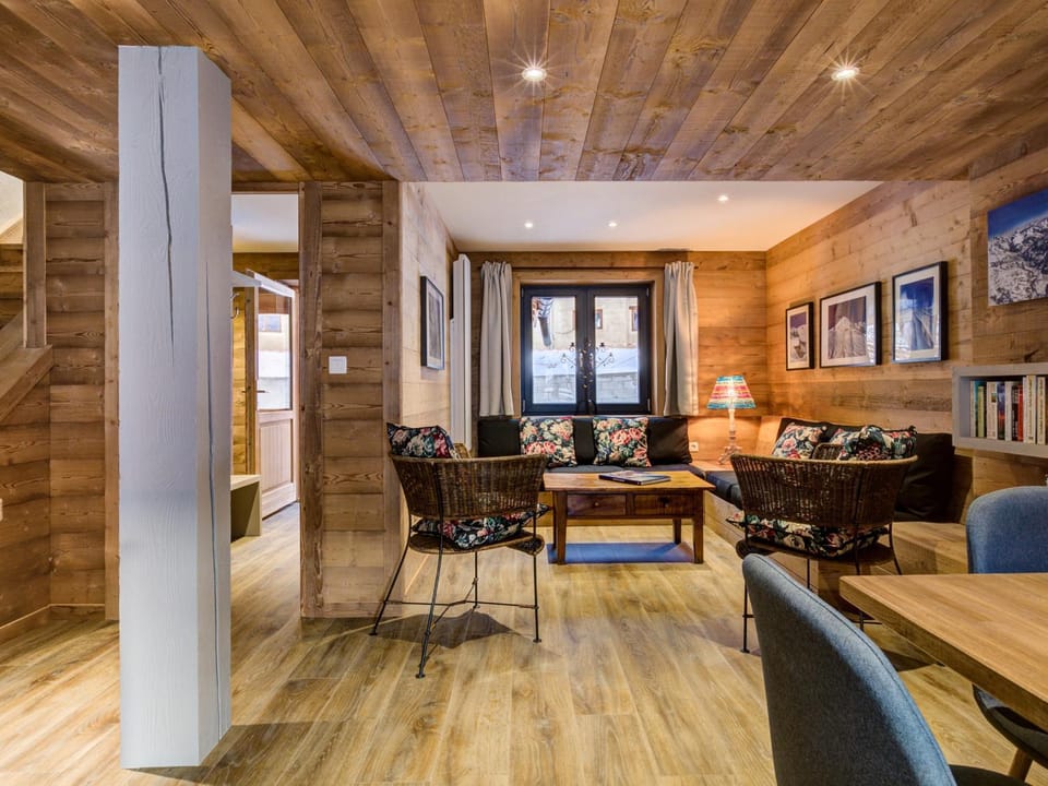 Chalet Spacieux Centre Station avec Wifi et Animaux Admis - FR-1-181-2795 Chalet in Mâcot-la-Plagne