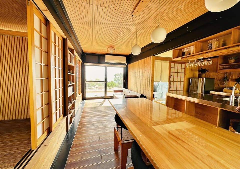 Kitchen or kitchenette, kitchen
