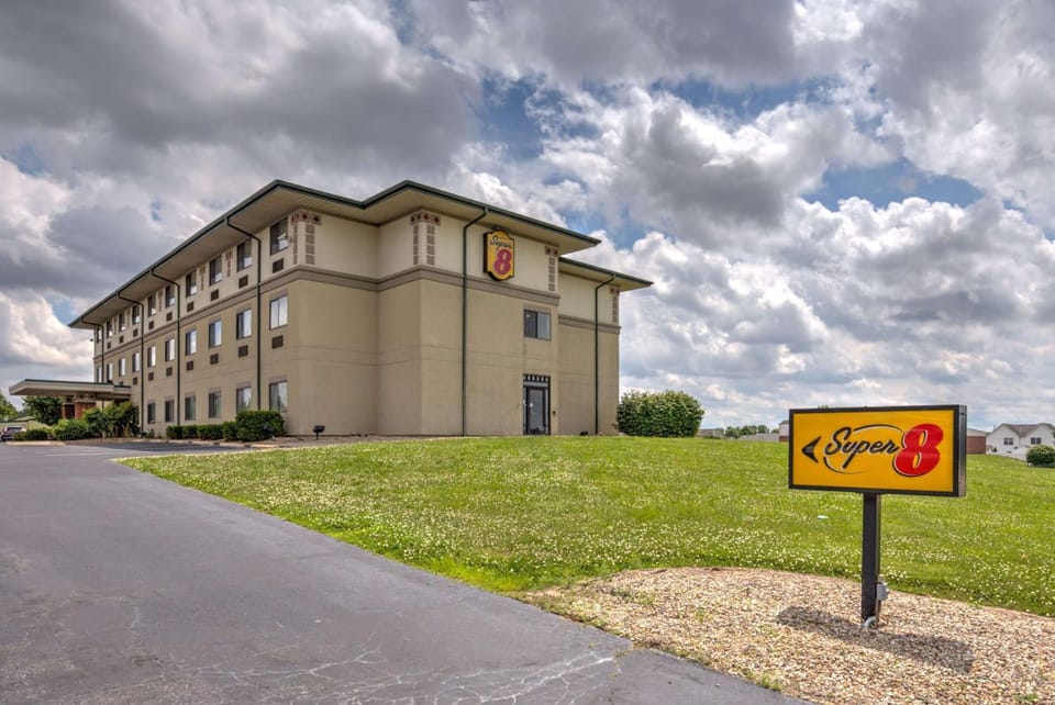 Property building, On site