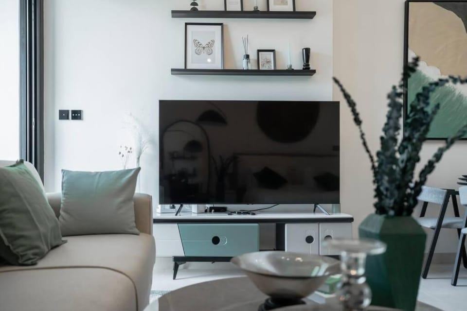 Clever Guest 014 Binghatti Canal Apartment in Dubai