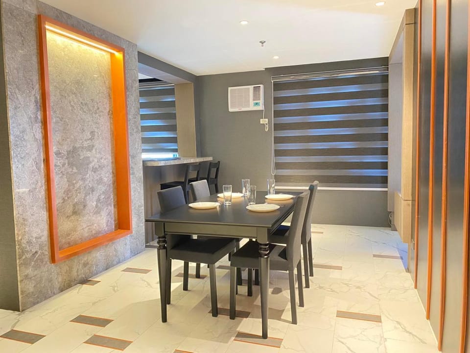 Malate Bayview Mansion 17A/B Apartment in Manila City
