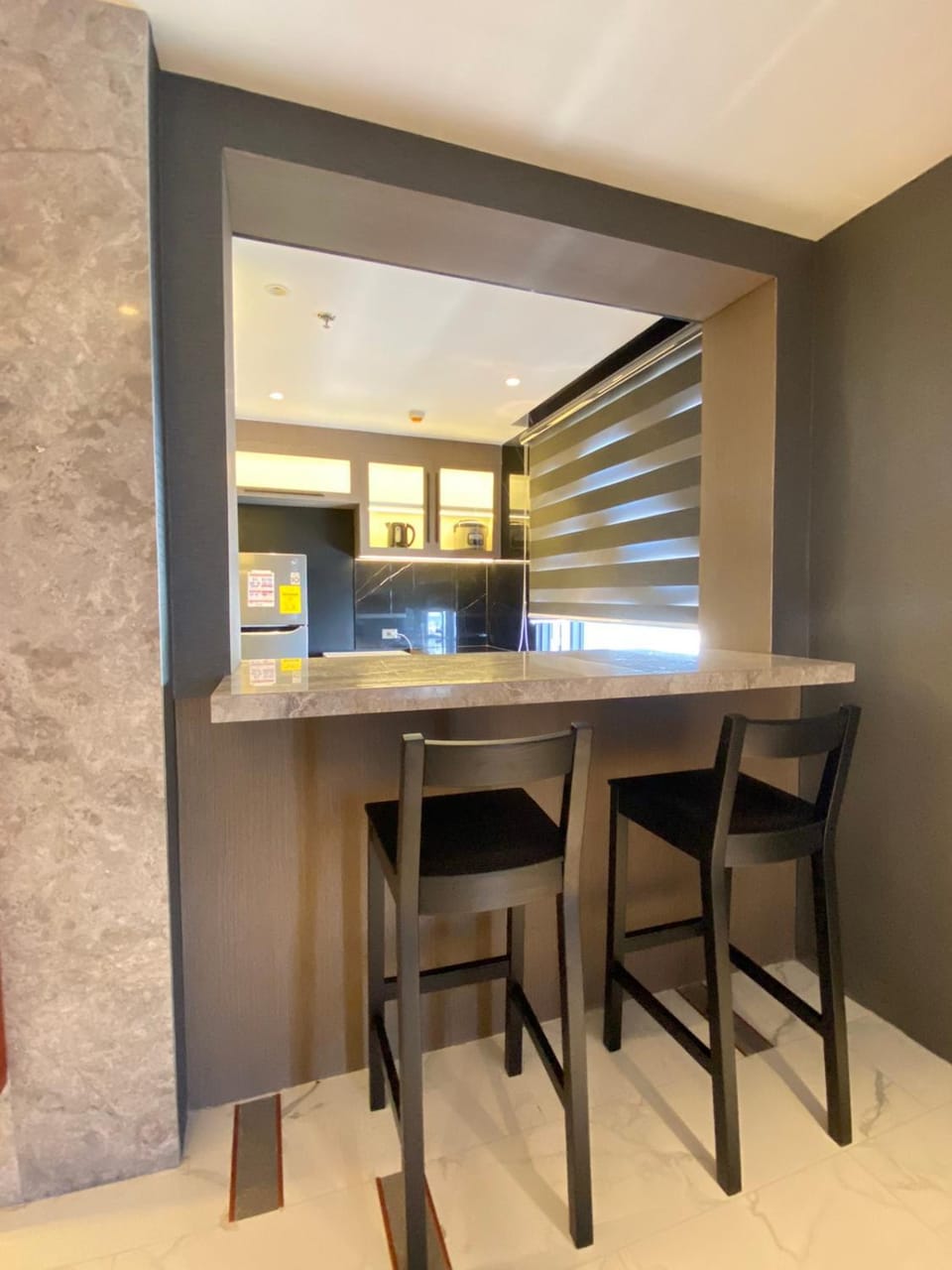 Malate Bayview Mansion 17A/B Apartment in Manila City