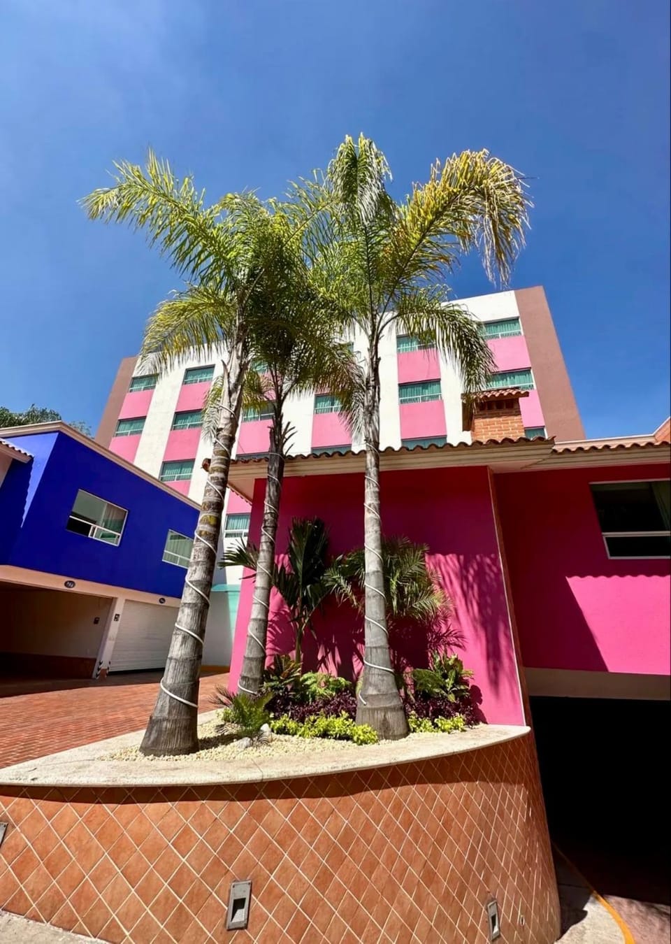 Property building, Day