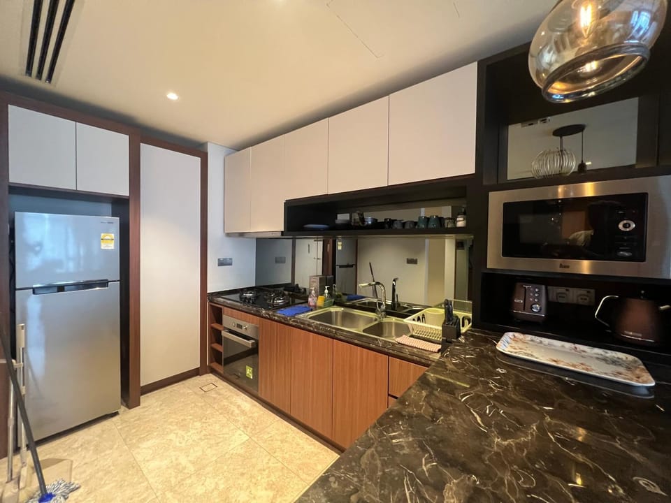 Kitchen or kitchenette, minibar, pet friendly, stove